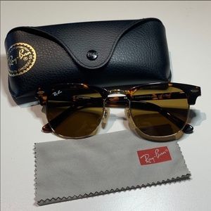 Ray Ban RB3016 Clubmaster Sunglasses Brown